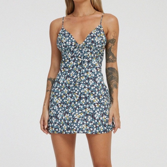 Motel Senora Mini Floral Dress - Picture 2 of 3